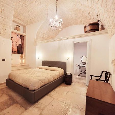 Giovinazzo Historic Apulia Old Town Stone House With Private Patio Apartment Exterior photo