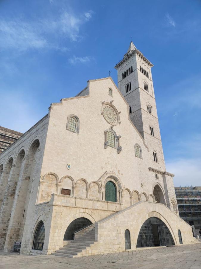 Giovinazzo Historic Apulia Old Town Stone House With Private Patio Apartment Exterior photo